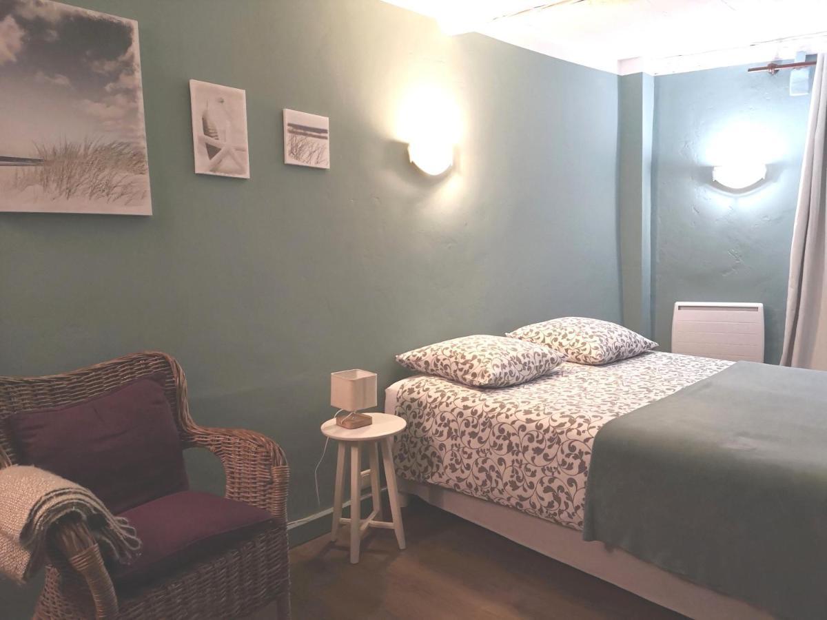 2 Bedrooms 2 Bathrooms Apartment In Old Antibes Dış mekan fotoğraf