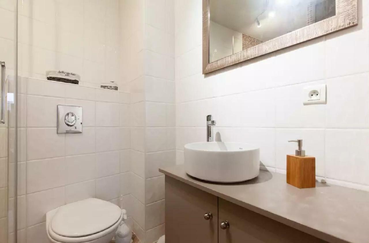 2 Bedrooms 2 Bathrooms Apartment In Old Antibes Dış mekan fotoğraf