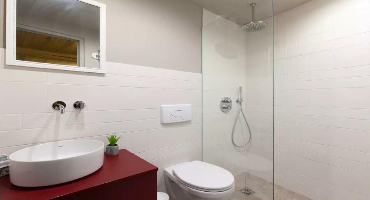 2 Bedrooms 2 Bathrooms Apartment In Old Antibes Dış mekan fotoğraf