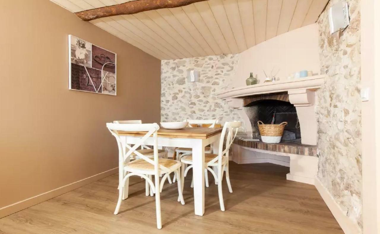 2 Bedrooms 2 Bathrooms Apartment In Old Antibes Dış mekan fotoğraf